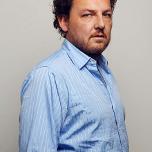 Giles Foden，2011-2012 Mackey椅子