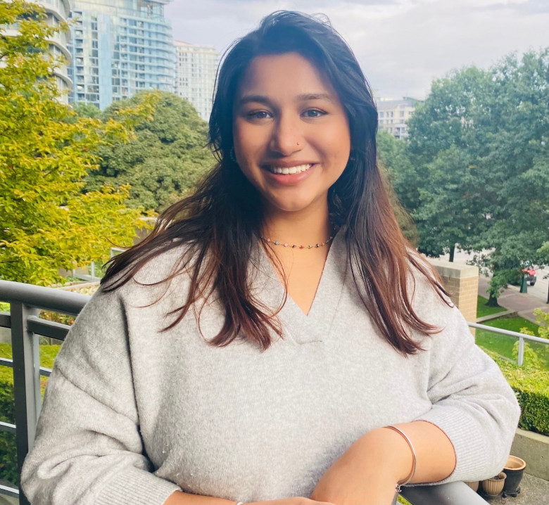 20岁的西蒙娜·拉瓦尔正在利用她的研究生课程来了解气候变化对全球南方的影响。