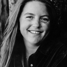 Pam Houston，2002-2003 Mackey椅子
