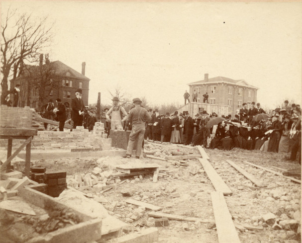 皮尔逊大厅奠基仪式1892年5月12日