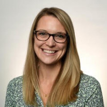 Jennifer Phillips是威斯康辛ESL学院的主任。